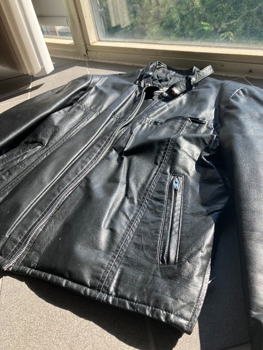 Size 44 Sears Genuine Leather Jacket